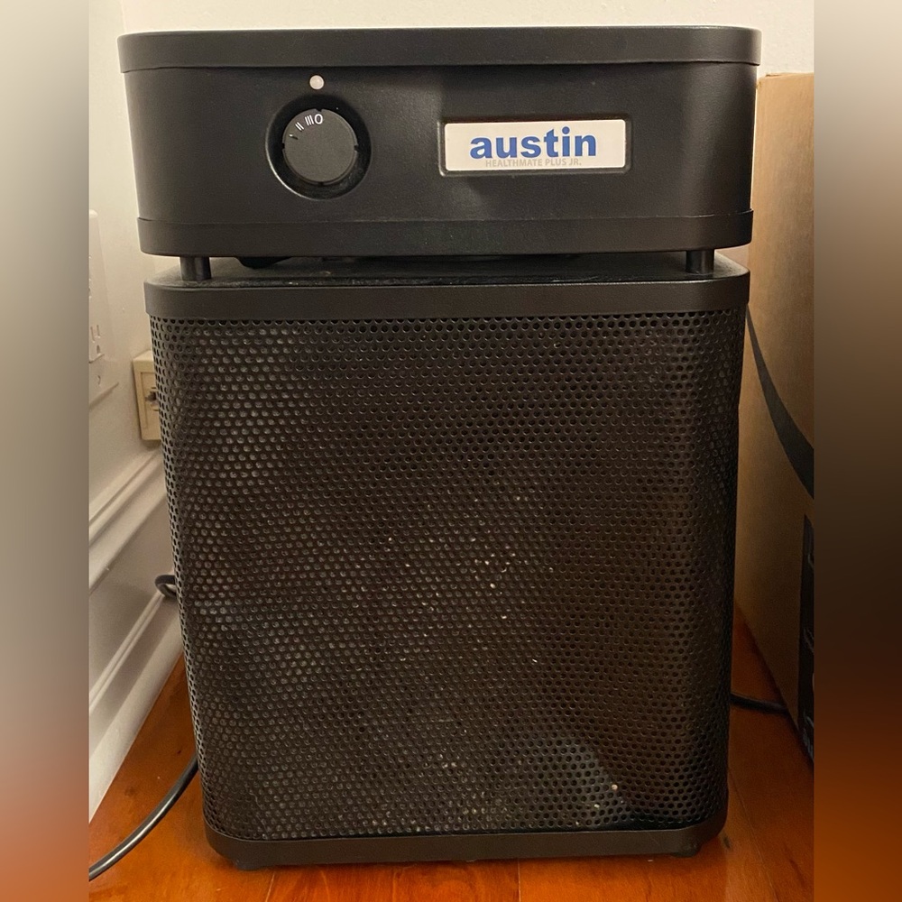 Austin Air Healthmate Jr Air Purifier HM 200